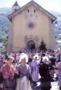 Sortie eglise de Valloire autrefois 2  